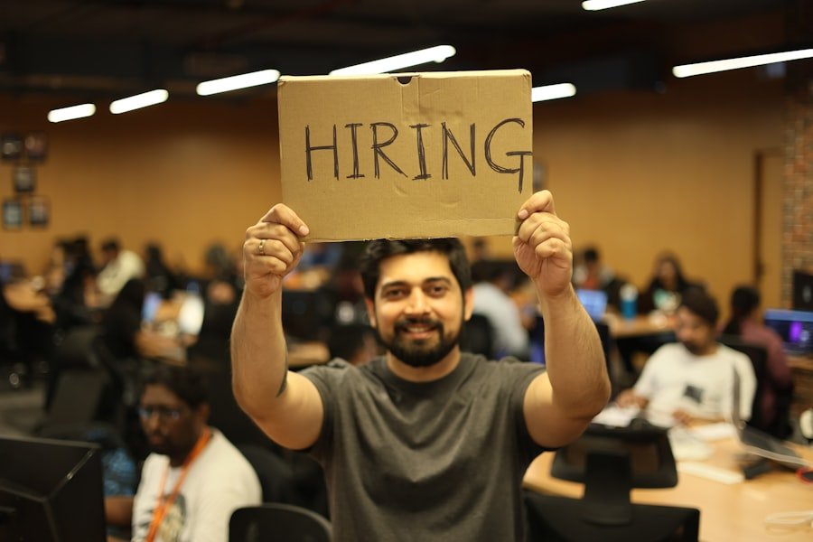 Hiring Interns vs Freelancers
